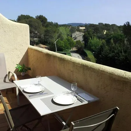 Apartment Duplex 56m2 Piscine+mer Saint-Raphael (Var)
