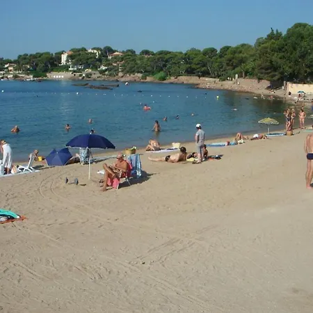 Duplex 56m2 Piscine+mer * Saint-Raphael (Var)